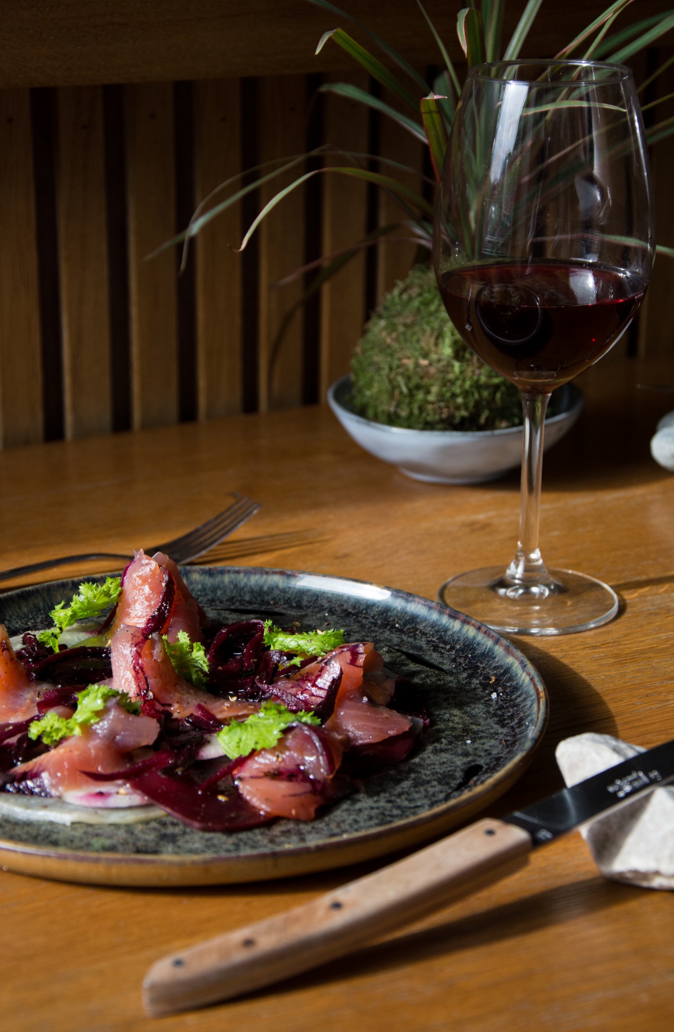 Assiette et vin Onaïa